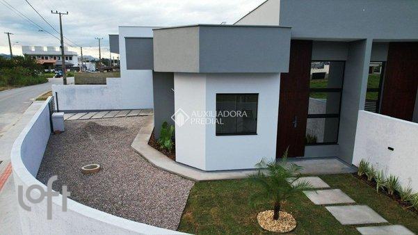 Esmenia Padilha da Silva - facade01.jpg