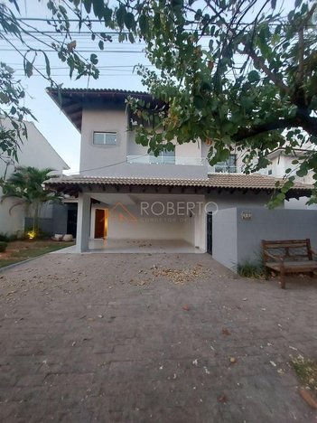 house em Avenida Presidente Tancredo Neves, Vila São Vicente - Paranavaí - PR