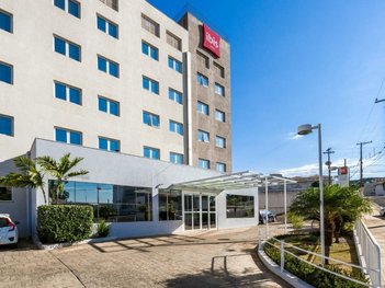 apartment em Avenida Major Novaes, Centro - Jaboticabal - SP