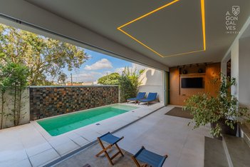 house em Rua Rezala Simão, Santa Quitéria - Curitiba - PR