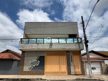 house em Rua Ivan de Souza Araújo, Vila Geny - Lorena - SP