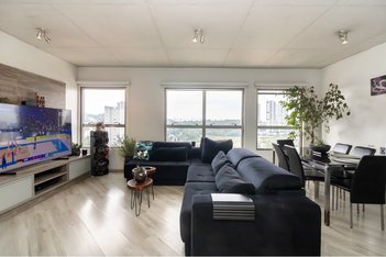 apartment em Rua Ventura Ladalardo, Jardim Fonte do Morumbi - São Paulo - SP