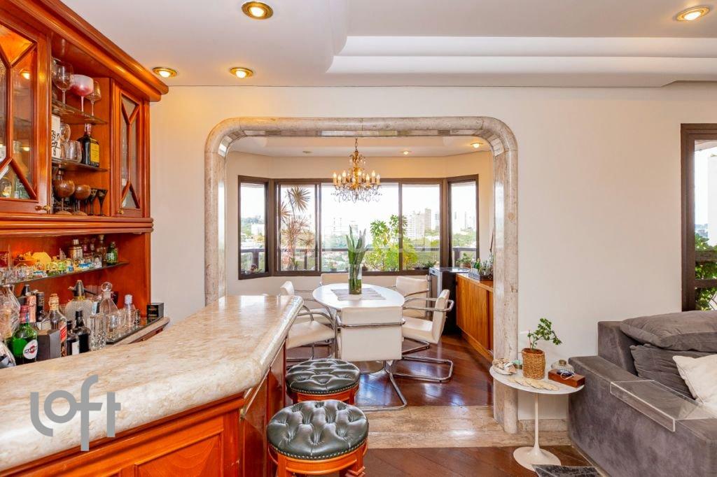 1746633891812-remax_2.jpeg