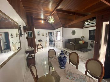 house em Rua Três, Engenho do Mato - Niterói - RJ