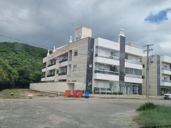 apartment em Rua Martinho de Haro, Ingleses do Rio Vermelho - Florianópolis - SC