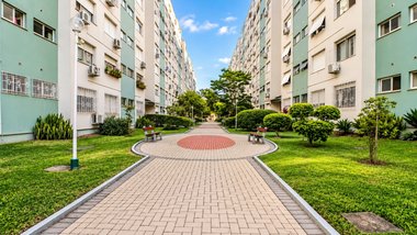 apartment em Avenida Engenheiro Francisco Rodolfo Simch, Sarandi - Porto Alegre - RS