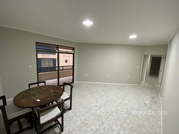 apartment em Rua 242, Meia Praia - Itapema - SC