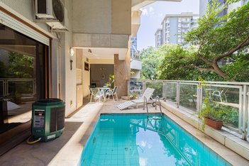 apartment em Rua Coronel Aurélio Bitencourt, Rio Branco - Porto Alegre - RS