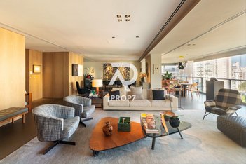 apartment em Avenida Hélio Pellegrino, Vila Nova Conceição - São Paulo - SP