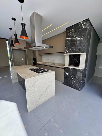 house em Avenida Nívea Dulce Tedeschi Conforti, Residencial Ana Célia - São José do Rio Preto - SP
