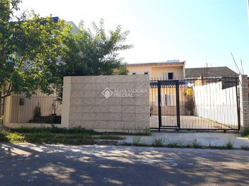 house em Rua Francisco Dimer Raupp, Parque da Matriz - Cachoeirinha - RS
