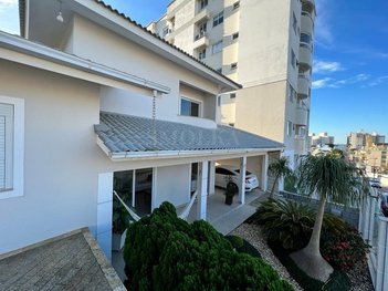 commercial_building em Virgilino Ferreira de Souza, Barreiros - São José - SC