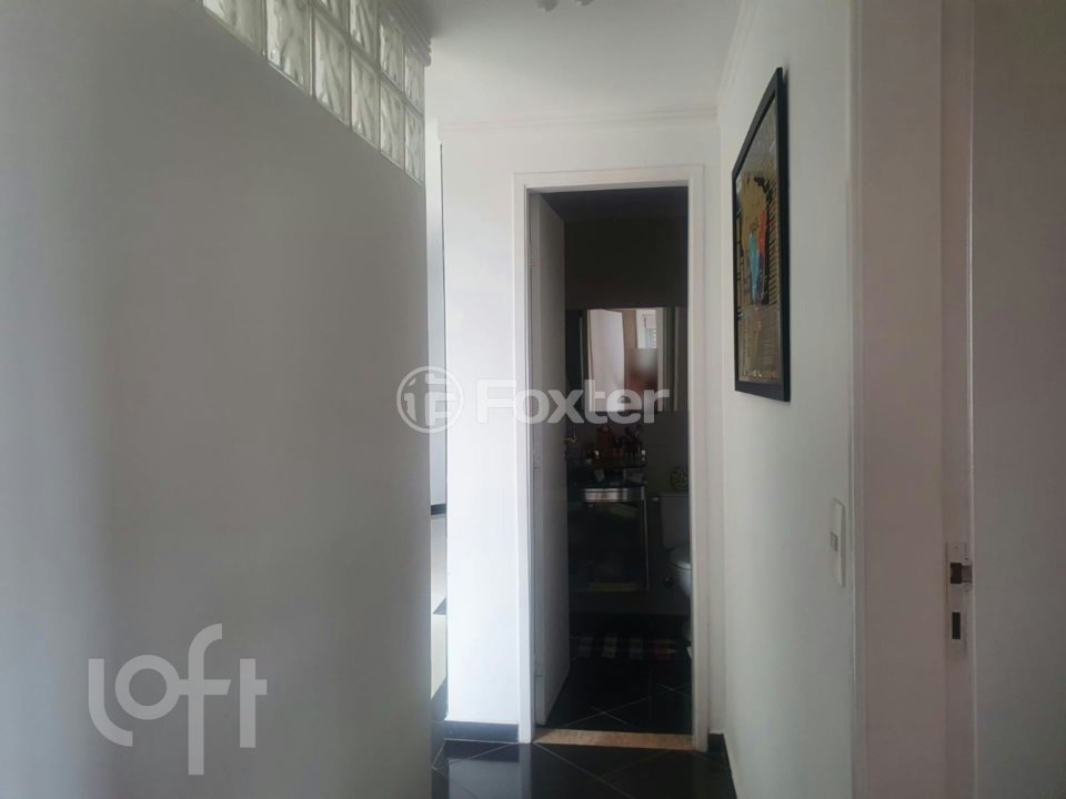 ebe9f593