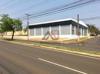 industrial em Avenida Padre José de Anchieta, Vila Furlan - Araraquara - SP