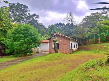 house em Estrada do Layher, Granja Viana II - Cotia - SP