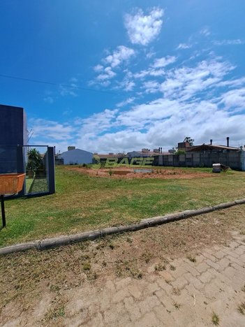 land_lot em Avenida Espírito Santo, Laranjal - Pelotas - RS