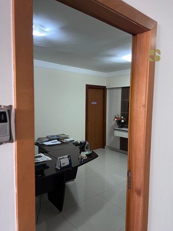 office em Avenida General Vale, Bandeirantes - Cuiabá - MT