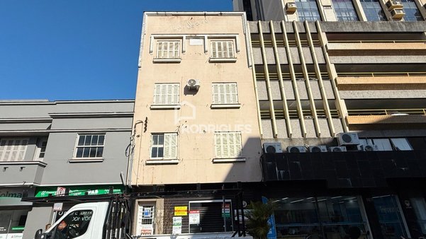 Cômodo Condomínio