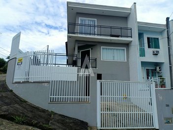 house em Rua Fraiburgo, Iririú - Joinville - SC