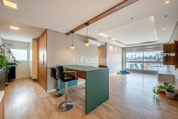 apartment em Rua Líbero Badaró, Passo da Areia - Porto Alegre - RS