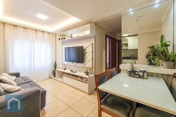 apartment em Rua Derocy Giácomo da Silva, Vila Nova - Porto Alegre - RS
