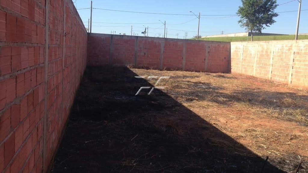 Lote murado