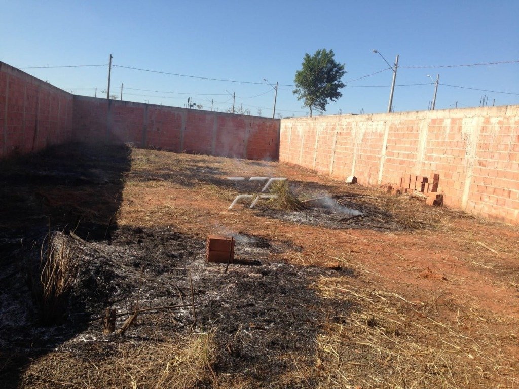 Lote murado