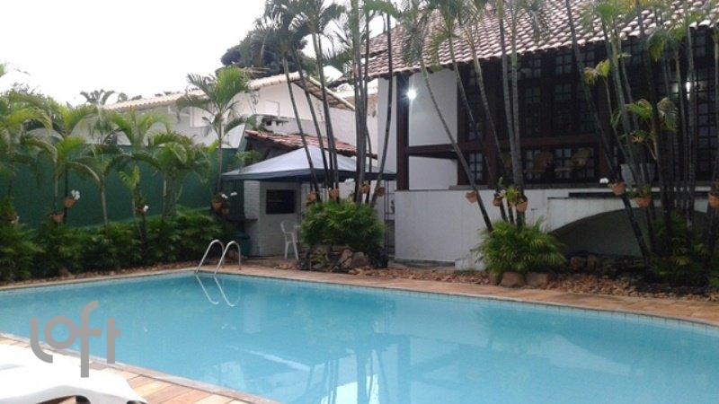 Casa com 4 quartos — Bandeirantes, Belo Horizonte