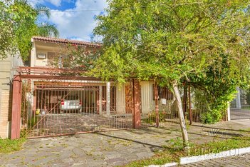 house em Adão Pinheiro da Silva, Ipanema - Porto Alegre - RS