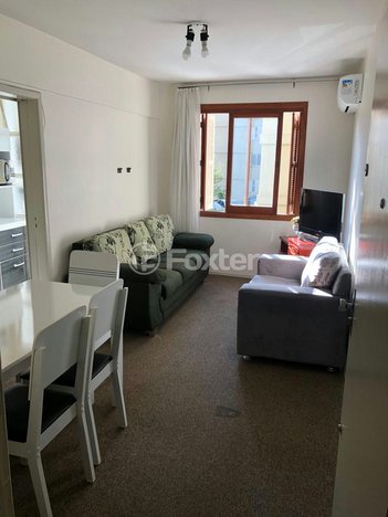 apartment em Rua Buenos Aires, Petrópolis - Porto Alegre - RS