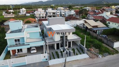 house em Rua Pedro Fernandes, Carianos - Florianópolis - SC