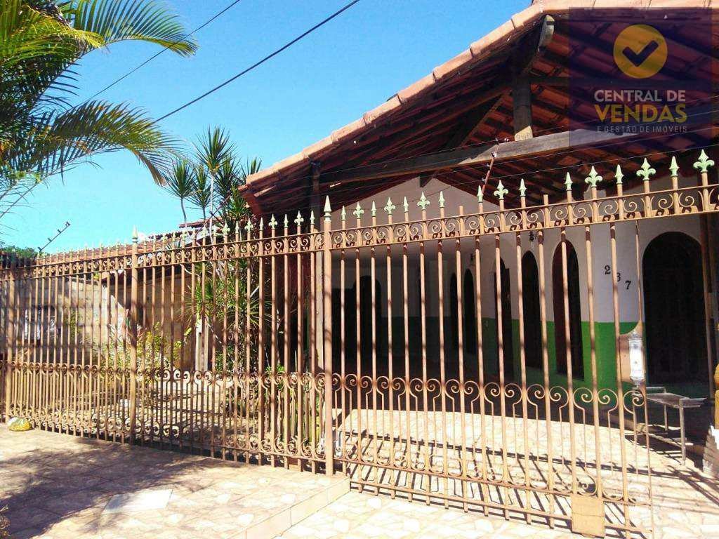 Casa com 3 quartos — Itapoã, Belo Horizonte
