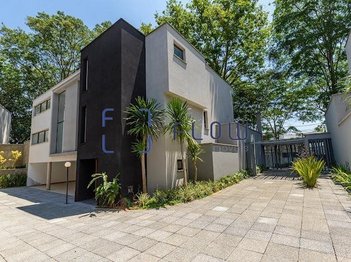 house em Rua José Gambarini, Jardim Cordeiro - São Paulo - SP