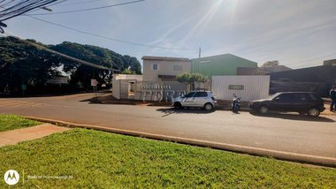 commercial_building em Luigi Amorese, Leonor - Londrina - PR