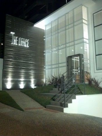 office em Rua Doutor Cândido Ferreira de Camargo, Cambuí - Campinas - SP
