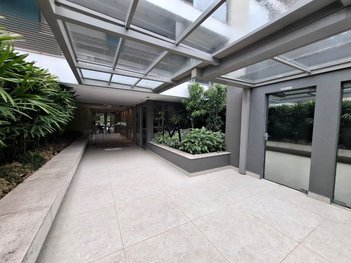 apartment em Estrada Haroldo Soares Glavan, Cacupé - Florianópolis - SC