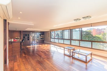 apartment em Rua Casemiro de Abreu, Boa Vista - Porto Alegre - RS