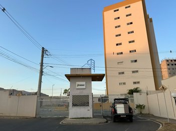 apartment em Rua Kardenar Oliveira, Candeias - Vitória da Conquista - BA