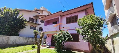 house em Rua Visconde de Barbacena, Centro - Imbituba - SC