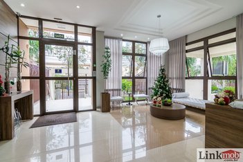 apartment em Rua Humberto Morona, Cristo Rei - Curitiba - PR