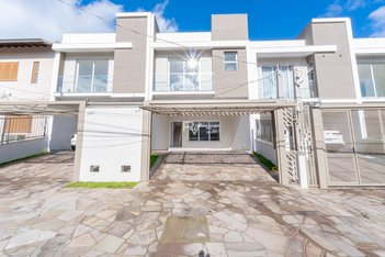 house em Rua Elias Bothome, Jardim Itu - Porto Alegre - RS