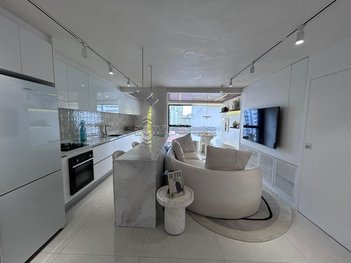 apartment em Rua Lobo Vianna, Boqueirão - Santos - SP