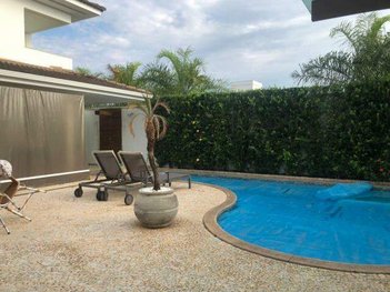 house em Avenida dos Vinhedos, Morada da Colina - Uberlândia - MG