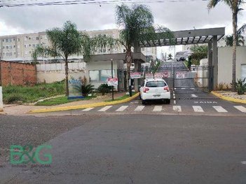 apartment em Avenida Carlos Berchieri, Cidade Jardim (Zagalo) - Jaboticabal - SP