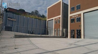 industrial em Tupi, Jardim Jurupari (Fazendinha) - Santana de Parnaíba - SP
