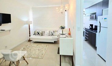 apartment em Rua Duque de Caxias, Centro Histórico - Porto Alegre - RS