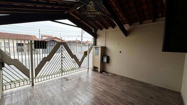 house em Avenida Abel Corrêa Guimarães, Loteamento Eduardo da Silva Neto - Pindamonhangaba - SP