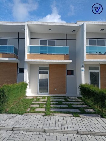 house em Rua Hertha Schilling, Icaraí - Caucaia - CE