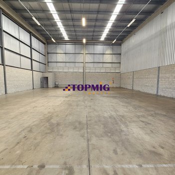 industrial em Rua Bispo Pedro Valdemar Dias, Amazonas - Betim - MG