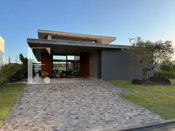 house em Avenida Paraguassu, Centro - Xangri-Lá - RS